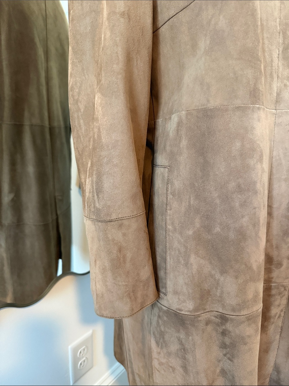 Weekend Max Mara Camel Suede Long Trench Coat - Picture 3 of 13